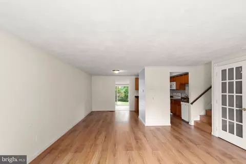 Living - 603 Monterey Ct, Joppa, MD 21085 photo 2 of 10