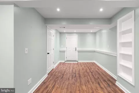 Living - 603 Monterey Ct, Joppa, MD 21085 photo 10 of 10