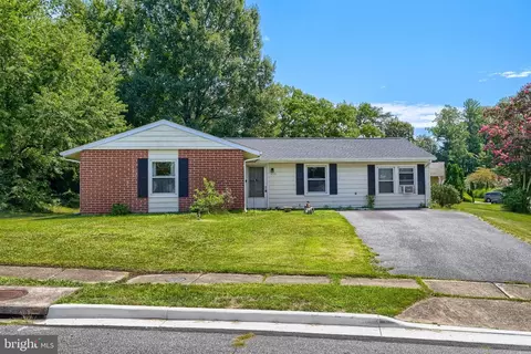 Exterior - 523 Eckhart Dr, Joppa, MD 21085 photo 7 of 8