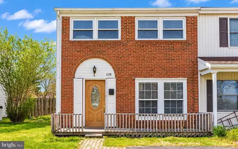 628 Shore Dr, Joppa, MD 21085