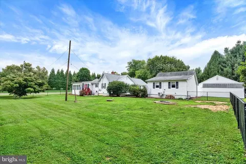 Exterior - 2352 Baldwin Mill Rd, Fallston, MD 21047 photo 3 of 9