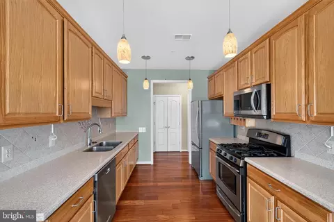 Kitchen - 1408 J Joppa Forest Dr #9, Joppa, MD 21085 photo 2 of 2