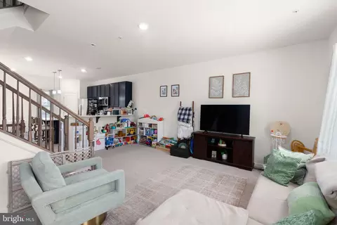 Entry Way - 377 Hackley Dr, Joppa, MD 21085 photo 2 of 6