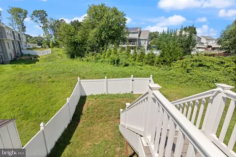 Exterior - 377 Hackley Dr, Joppa, MD 21085 photo 4 of 5