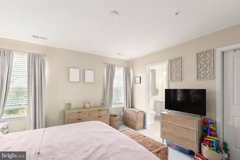 Bedroom - 377 Hackley Dr, Joppa, MD 21085 photo 2 of 4