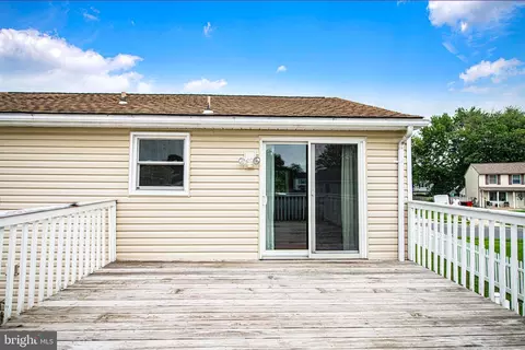Exterior - 303 Brittany Dr, Joppa, MD 21085 photo 7 of 9