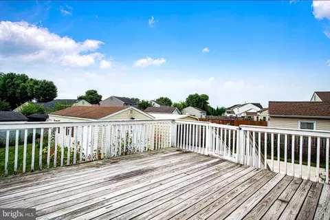 Exterior - 303 Brittany Dr, Joppa, MD 21085 photo 9 of 9