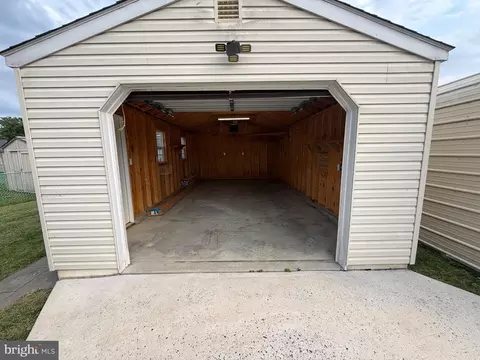 Other - 303 Brittany Dr, Joppa, MD 21085 photo 3 of 15