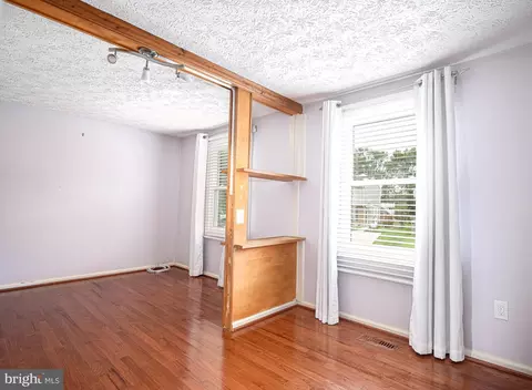 Living - 303 Brittany Dr, Joppa, MD 21085 photo 2 of 6