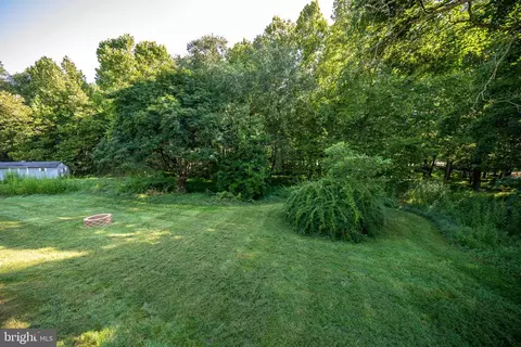Exterior - 3007 Charles St, Fallston, MD 21047 photo 4 of 6