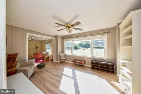 Living - 3007 Charles St, Fallston, MD 21047 photo 1 of 4