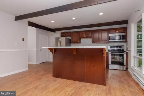 Entry Way - 2525 Friendship Rd, Fallston, MD 21047 photo 1 of 4