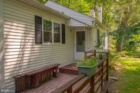 Exterior - 2525 Friendship Rd, Fallston, MD 21047 photo 4 of 8