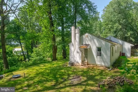 Exterior - 2525 Friendship Rd, Fallston, MD 21047 photo 3 of 8