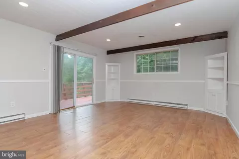 Living - 2525 Friendship Rd, Fallston, MD 21047 photo 2 of 4