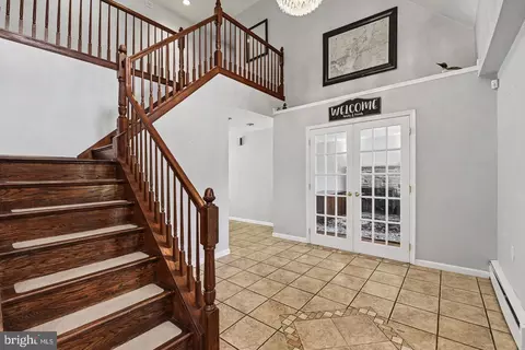 Entry Way - 2919 Nelson Ln, Fallston, MD 21047 photo 2 of 12