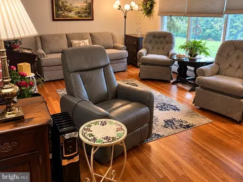 1512 Singer Rd, Joppa, MD 21085 photo 6