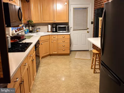 1512 Singer Rd, Joppa, MD 21085 photo 3