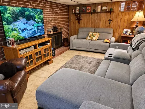 1512 Singer Rd, Joppa, MD 21085 photo 5