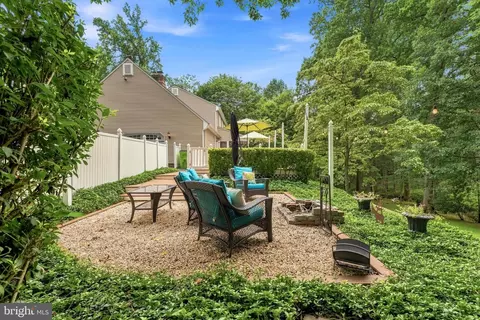 Exterior - 1120 Chatelaine Dr, Fallston, MD 21047 photo 13 of 15