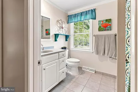 Bath - 1120 Chatelaine Dr, Fallston, MD 21047 photo 2 of 3