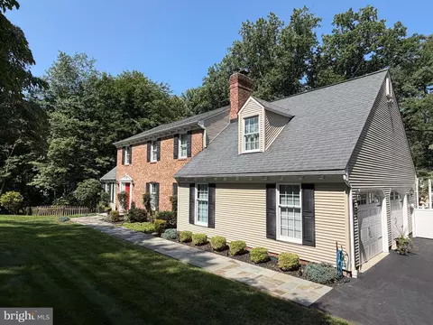 1120 Chatelaine Dr, Fallston, MD 21047 photo 2
