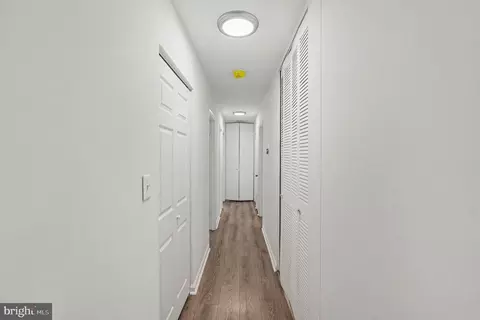 Entry Way - 627 Sequoia Dr, Edgewood, MD 21040 photo 4 of 5