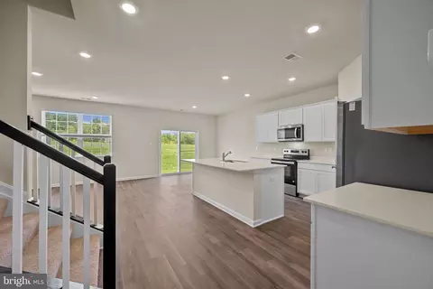 Entry Way - 809 Spikeresh Way, Joppa, MD 21085 photo 2 of 14