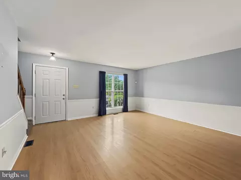 Living - 334 Fullerton Pl, Abingdon, MD 21009 photo 2 of 7