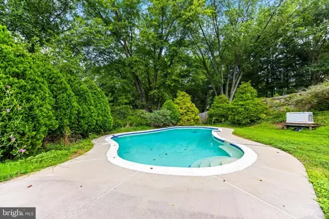 Exterior - 2418 Derby Dr, Fallston, MD 21047 photo 6 of 17