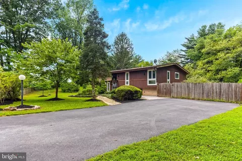 Exterior - 2418 Derby Dr, Fallston, MD 21047 photo 2 of 17