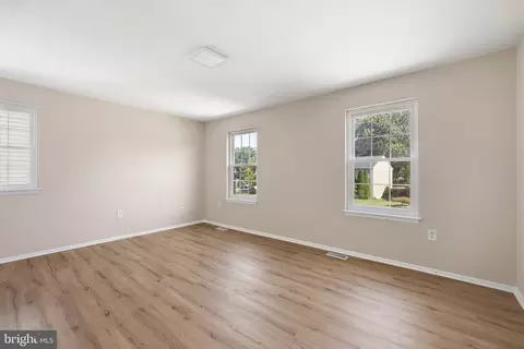 Living - 459 Winterberry Dr, Edgewood, MD 21040 photo 9 of 9