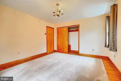 Bedroom - 2705 Fallston Rd, Fallston, MD 21047 photo 10 of 17