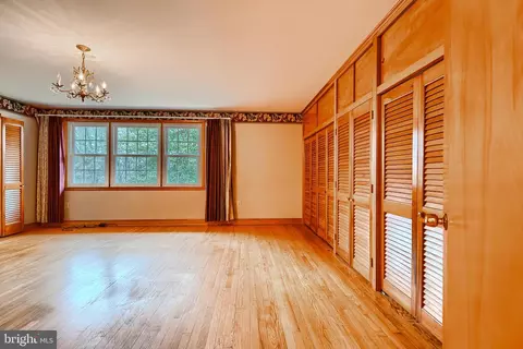 Bedroom - 2705 Fallston Rd, Fallston, MD 21047 photo 12 of 17