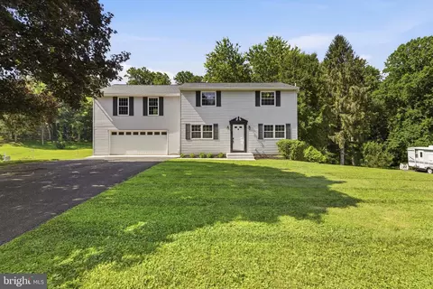 3906 Boxwood Rd, Jarrettsville, MD 21084