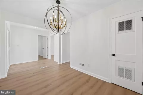 Entry Way - 25 Mitchell Ave, Aberdeen, MD 21001 photo 7 of 25
