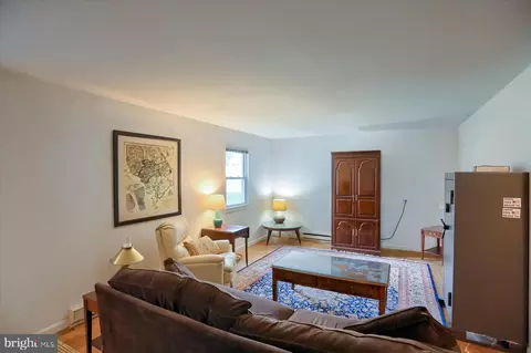 Living - 422 Breslin Rd, Joppa, MD 21085 photo 3 of 3