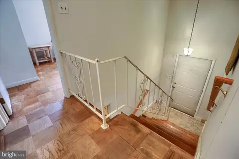 Entry Way - 422 Breslin Rd, Joppa, MD 21085 photo 4 of 4