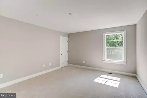 Bedroom - 4726 Carroll Manor Rd, Baldwin, MD 21013 photo 10 of 11