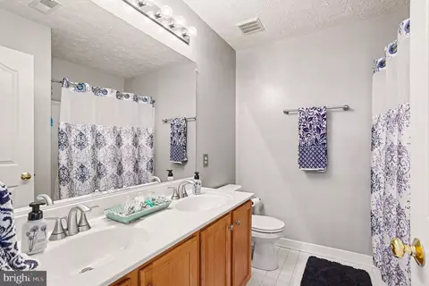 Bath - 502 Copeland Rd, Fallston, MD 21047 photo 3 of 4