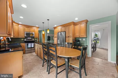 Kitchen - 3204 Bryson Ct, Baldwin, MD 21013 photo 2 of 3