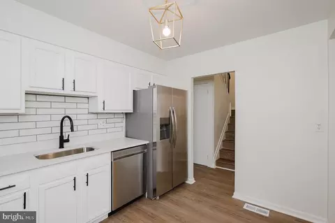 Entry Way - 309 Chimney Oak Dr, Joppa, MD 21085 photo 9 of 13