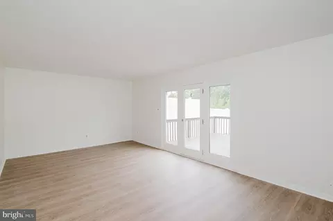 Living - 309 Chimney Oak Dr, Joppa, MD 21085 photo 1 of 4