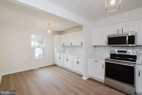 Kitchen - 309 Chimney Oak Dr, Joppa, MD 21085 photo 3 of 3