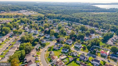 View/Area - 309 Chimney Oak Dr, Joppa, MD 21085 photo 11 of 30