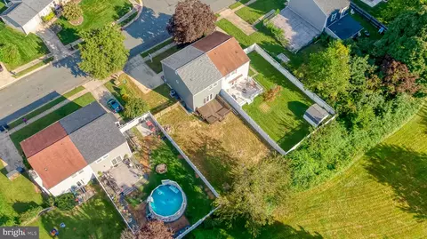 View/Area - 309 Chimney Oak Dr, Joppa, MD 21085 photo 15 of 30
