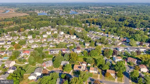 View/Area - 309 Chimney Oak Dr, Joppa, MD 21085 photo 21 of 30