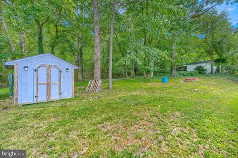 Exterior - 410 Acadia Dr, Joppa, MD 21085 photo 6 of 6
