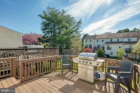 Exterior - 304 Sunray Ct, Abingdon, MD 21009 photo 3 of 12