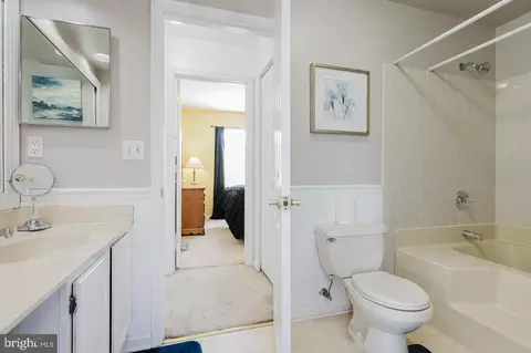 Entry Way - 304 Sunray Ct, Abingdon, MD 21009 photo 5 of 8
